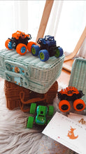 Load image into Gallery viewer, Racer Cars Personalized Gift Set